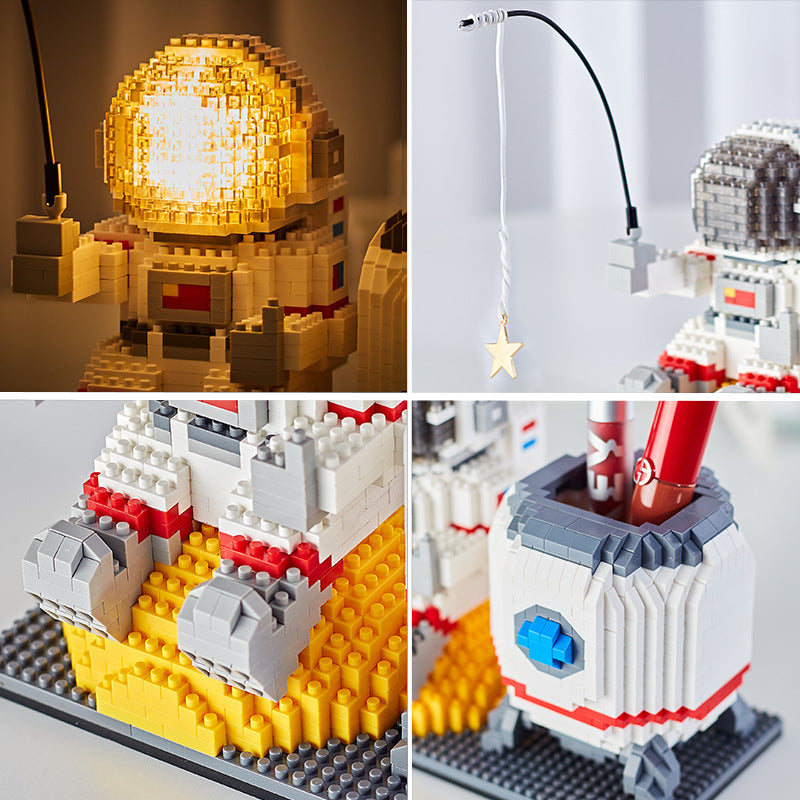Astronaut On Moon Pen Holder Nano Building Blocks