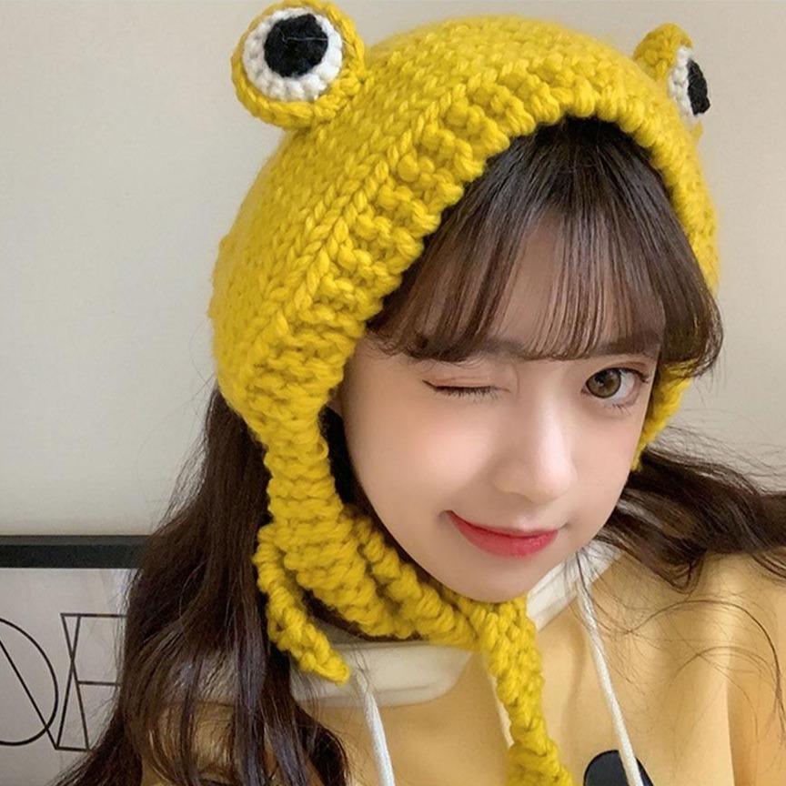Frog Pom Pom Knit Beanie Hat